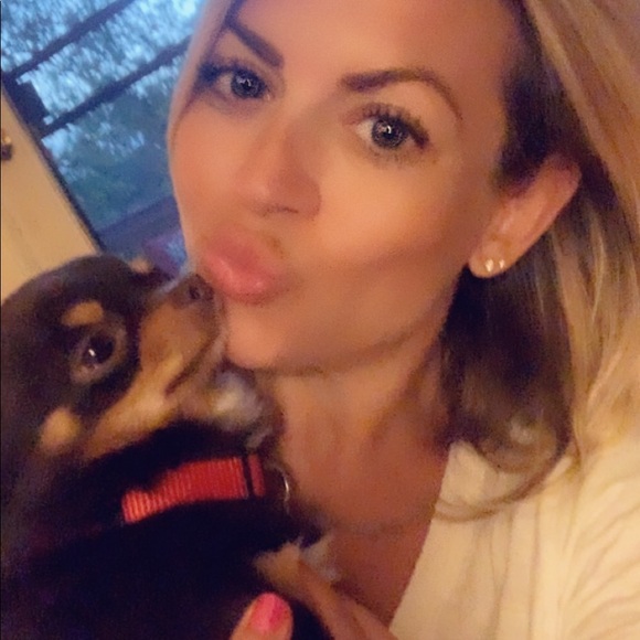 Meet your Posher, Kameron - Picture 3 of 3